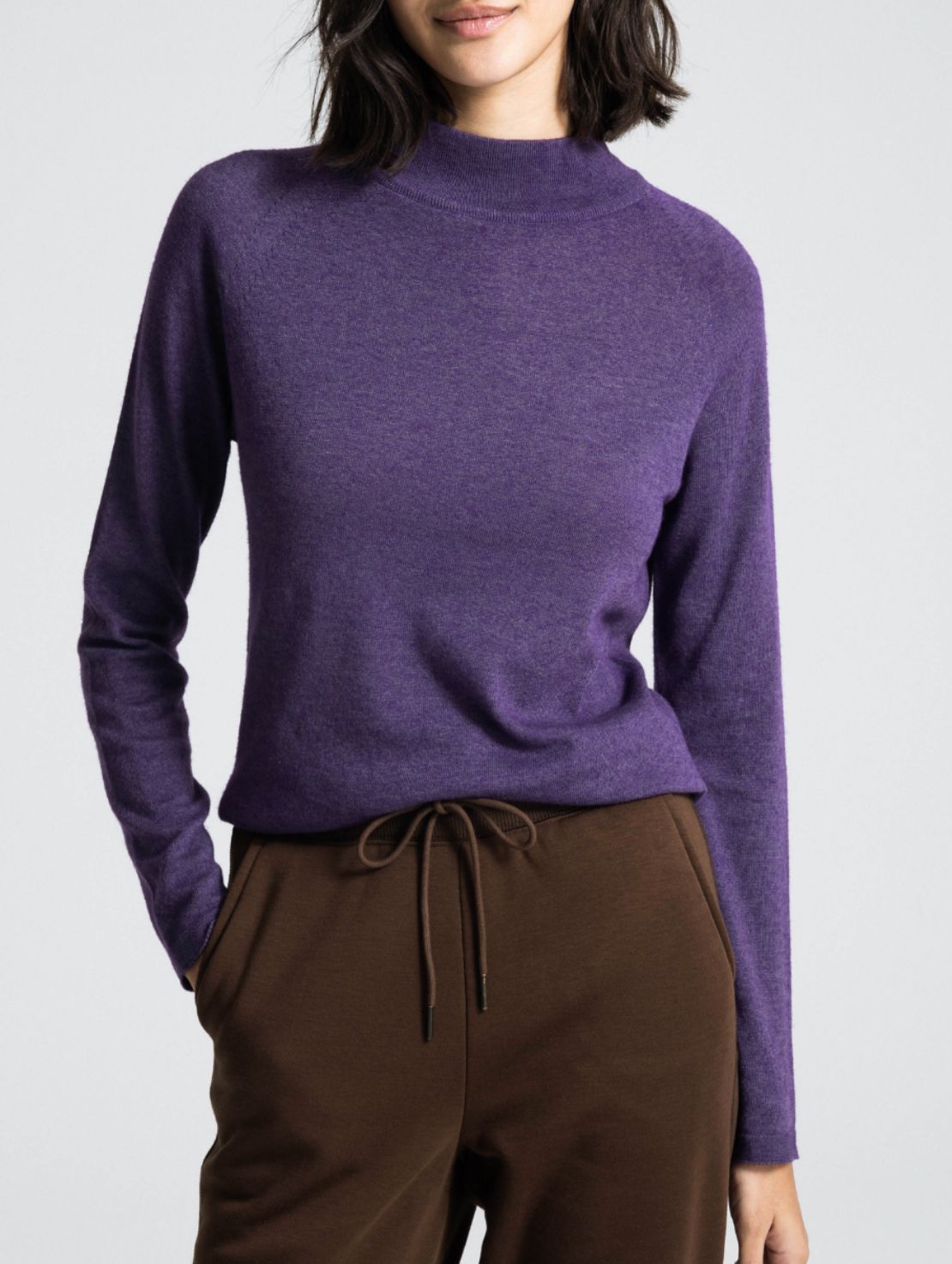 Light Seamless Mock in WarmBrew®