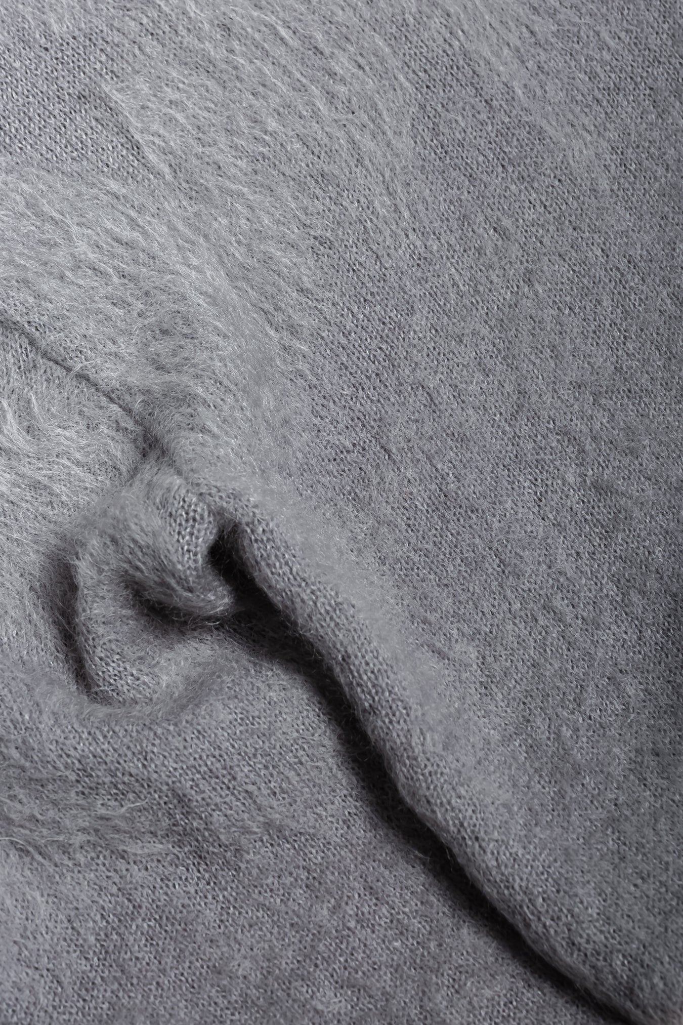 Distressed Mohair Vneck Sweater 【Archive】