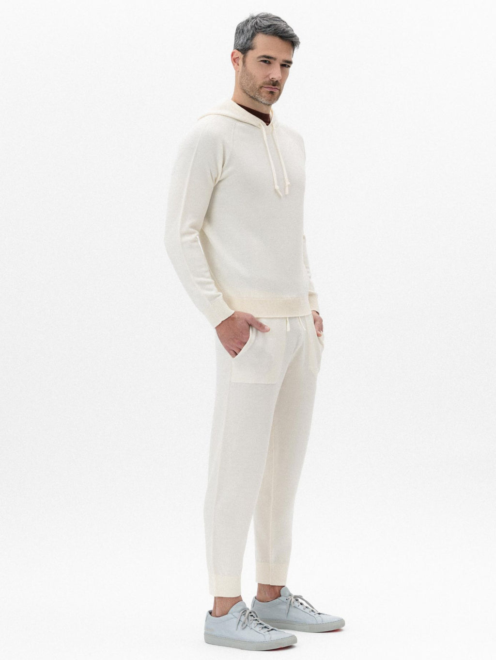 The Wool Knit Hoodie in Oatmealgiannotti-monaco-jogger-laine-maille-mérinos-oatmeal