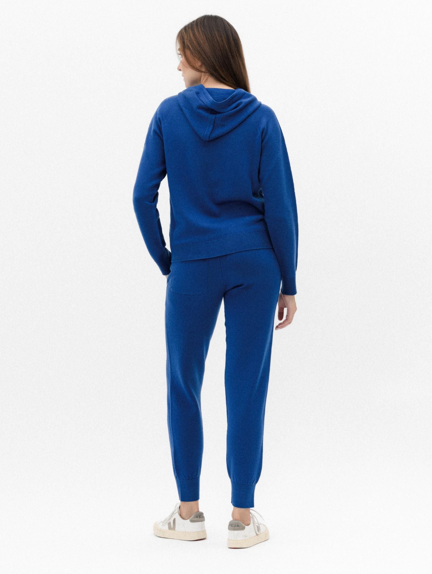 giannotti-monaco-pull-a-capuche-laine-merinos-betty-blue-femme